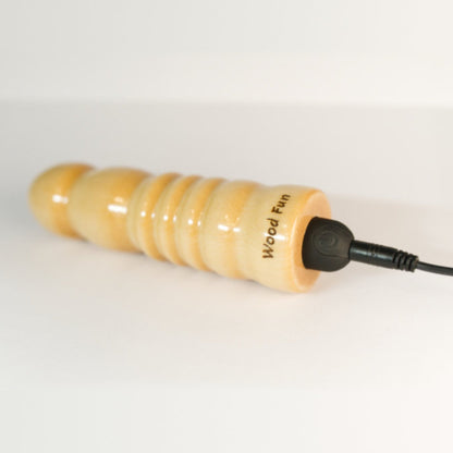 Holzvibrator Meridian - nachhaltiges Sexspielzeug aus Holz | Wood Fun Holzvibrator Meridian - nachhaltiges Sexspielzeug aus Holz | Wood Fun